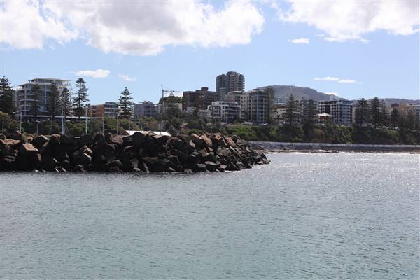 Wollongong - Foreshore and Wharf (26/10/2016 - Credits: John Harris)
