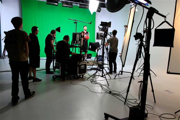 Relativity Studios (1/05/2017)