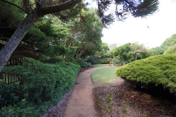 Edogawa Japanese Garden (4/02/2018 - Credits: Mary Barltrop)