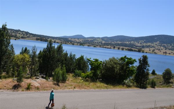 Quipolly Dam (17/05/2018 - Credits: Sally Alden (2016) ; Andrew Ballard (2018))