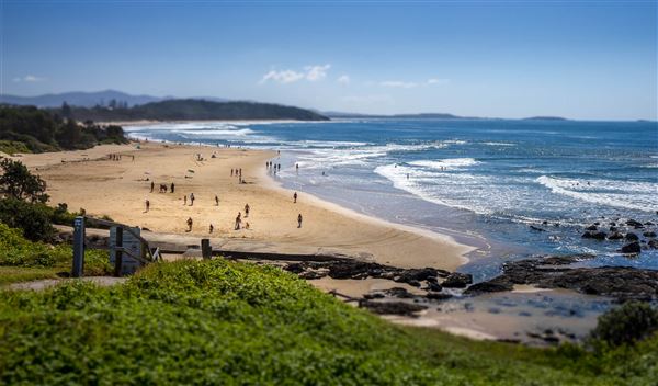 Sawtell (2/11/2018 - Credits: N/A)