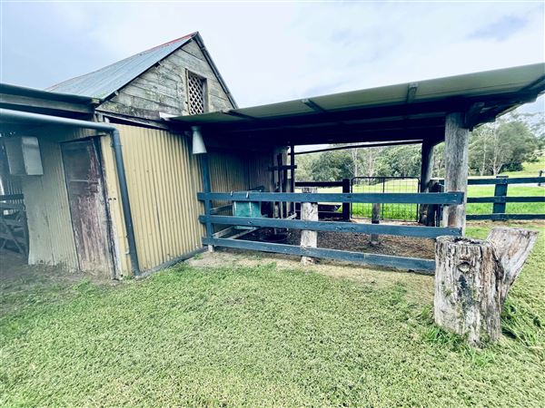 Tobruk Sheep Station - Cottages & surrounds - Summer but usually overcast & glarey. (23/02/2021 - Credits: Cheryl Conway)