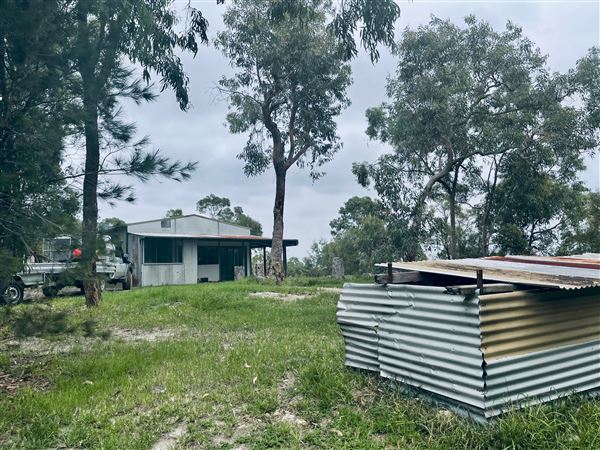 Tobruk Sheep Station - Cottages & surrounds - Summer but usually overcast & glarey. (23/02/2021 - Credits: Cheryl Conway)