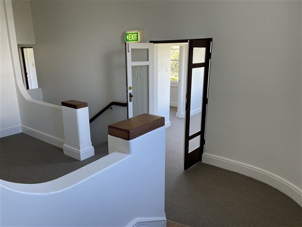 Gap Bluff Former Officers Mess Watsons Bay NPWS (1/10/2021 - Credits: Screen NSW Mechele Axford)