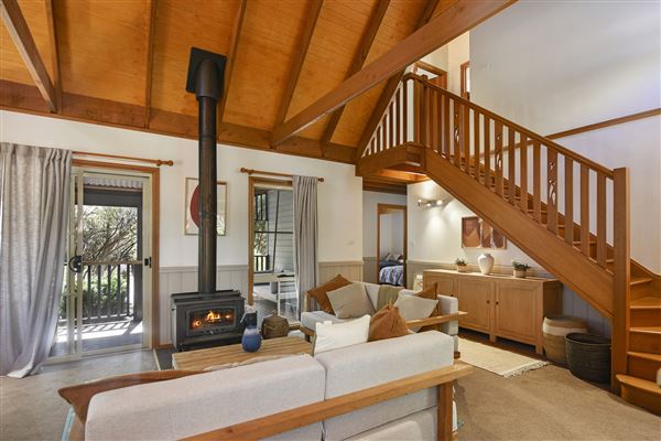 Private House - Govetts Leap Lodge (1/03/2023 - Credits: Philip Nevill)