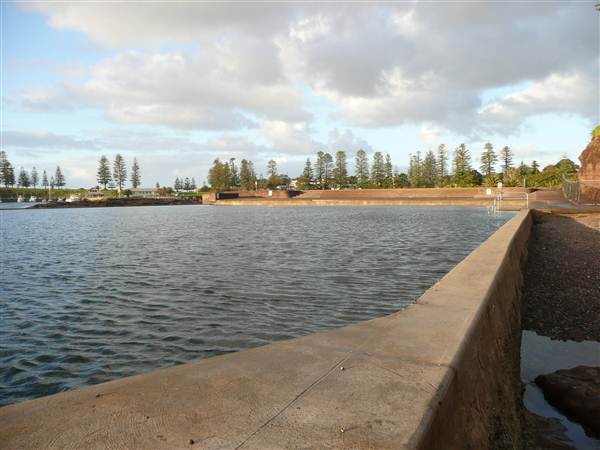Kiama - Rock Pool North (27/02/2013 4:57:15 PM)