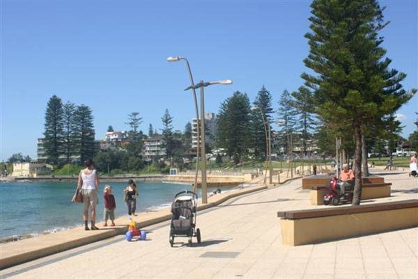 Dee Why Beach (27/02/2013 7:36:32 PM)