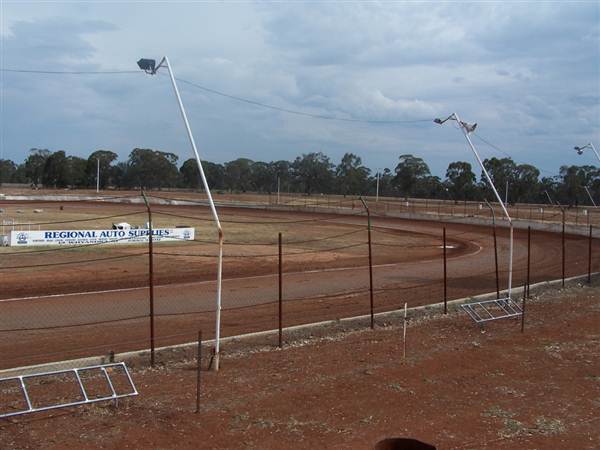 Morris Park Speedway Complex, Dubbo (28/02/2013 12:32:42 AM)