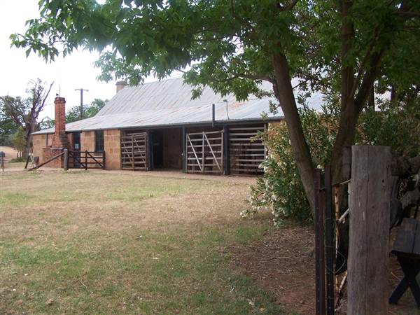 Dundullimal Homestead (28/02/2013 12:48:14 AM)