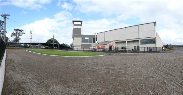 Menangle Park Paceway (28/02/2013 3:26:44 PM)