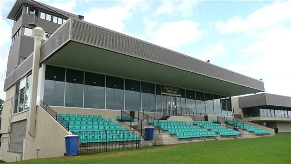 Menangle Park Paceway (28/02/2013 3:32:04 PM)