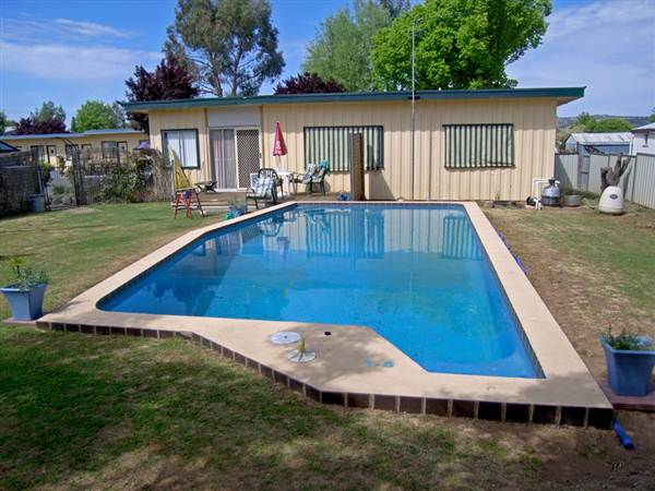 Black Stump Motel, Coolah (1/03/2013 10:27:47 AM)