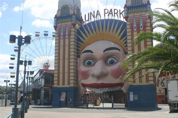 Luna Park (1/03/2013 10:42:25 AM)