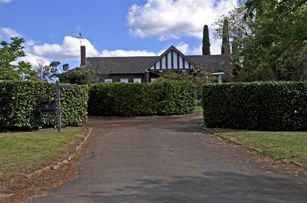 Bowral - Southern Highlands (1/03/2013 11:49:03 AM)