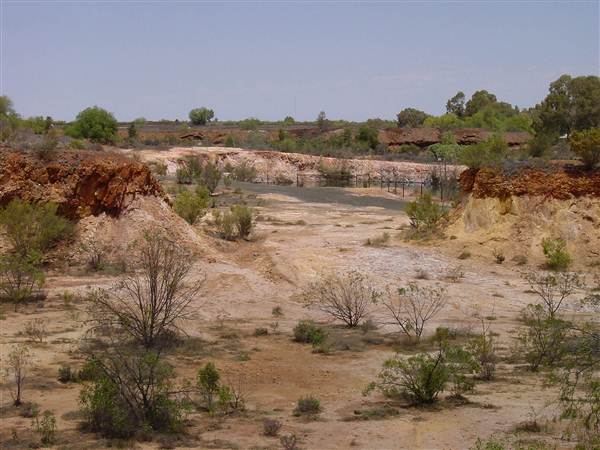 Cobar (4/03/2013 9:37:54 AM)