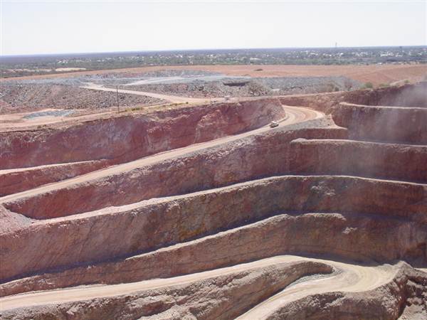 Cobar (4/03/2013 9:38:15 AM)