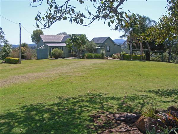 Crops, Clunes (4/03/2013 11:48:02 AM)