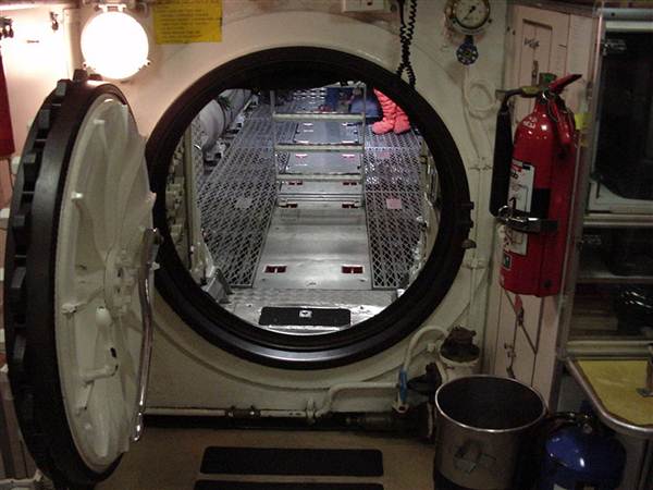 HMAS Onslow Submarine (5/03/2013 1:59:41 PM)
