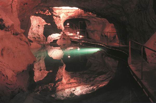 Jenolan Caves (5/03/2013 9:42:27 PM)