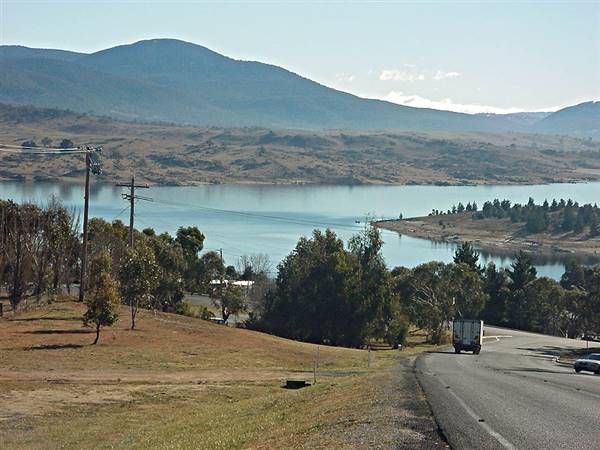 Lake Jindabyne (5/03/2013 11:21:38 PM)