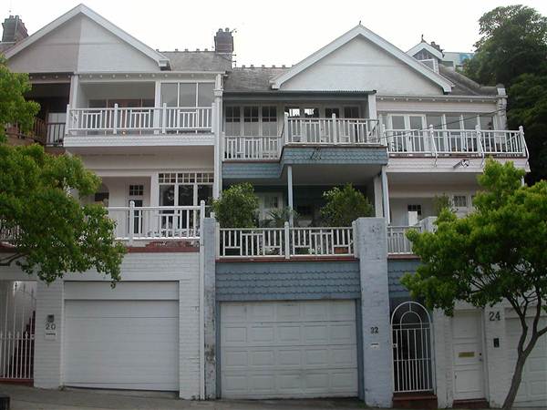 Lavender Street, Lavender Bay (6/03/2013 12:12:34 PM)