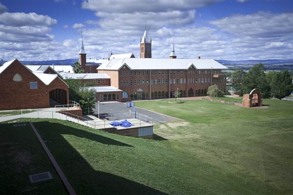 St Stanislaus College (9/03/2013 10:59:05 AM)