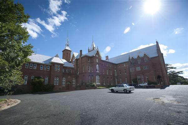St Stanislaus College (9/03/2013 11:00:33 AM)