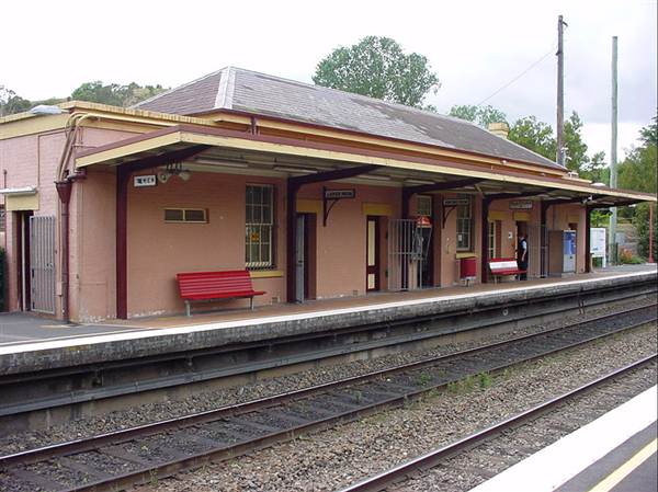 Picton Railway Station (9/03/2013 8:13:55 PM)