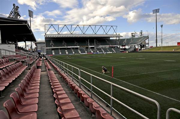 WIN Stadium Wollongong (10/03/2013 12:42:45 PM)