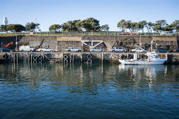 Wollongong Harbour (10/03/2013 12:54:16 PM)