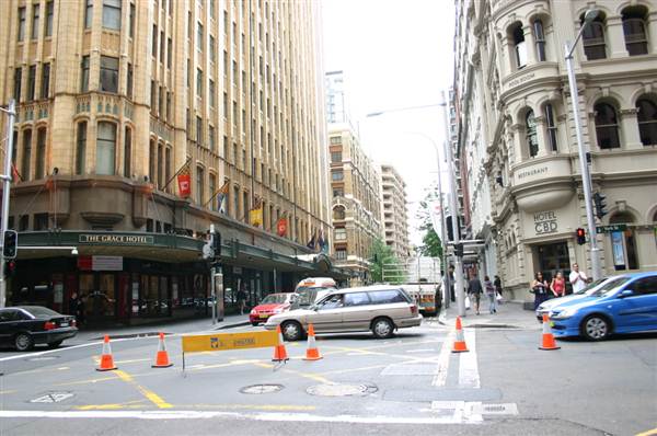 Sydney CBD - York St (11/03/2013 5:04:23 AM)