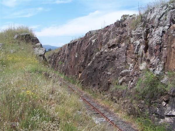 Rylstone Railway Station & Cutting (11/03/2013 1:37:54 PM)