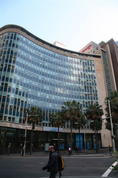 Qantas House, Chifley Square (11/03/2013 1:51:08 PM)