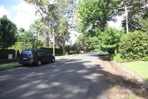 Braeside St - Pymble (13/03/2013)