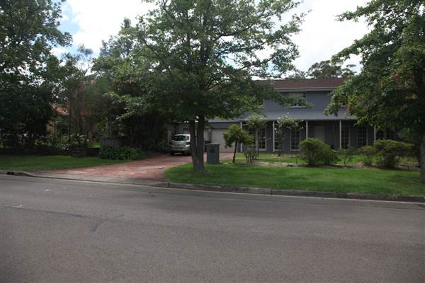Sanford Road - Pymble (13/03/2013)