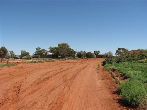 Farmcote Station - Broken Hill (26/04/2013)