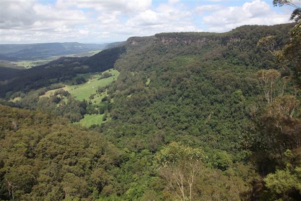 Hindmarsh Lookout, Belmore Falls - Morton National Park (18/06/2013)