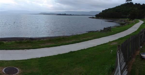 Lake Illawarra North-Illawarra Yacht Club - Illawarra Yacht Club & Van Guerand Park (14/09/2011 - Credits: Tony Brown /SISE)