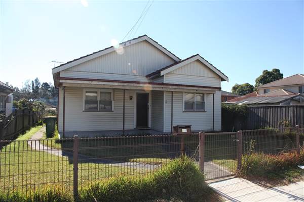Private Houses - Granville (29/07/2013)