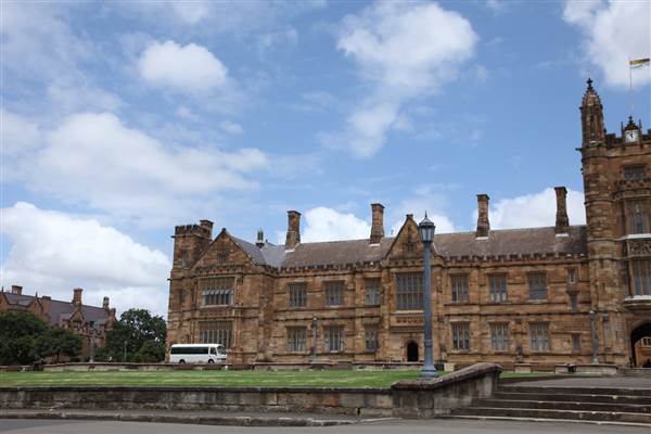 The Quadrangle Building - Sydney University (26/11/2013)