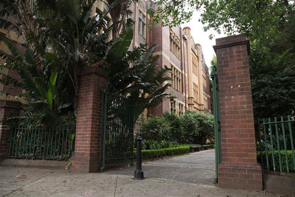 Old Teacher's College - The University of Sydney (27/11/2013)