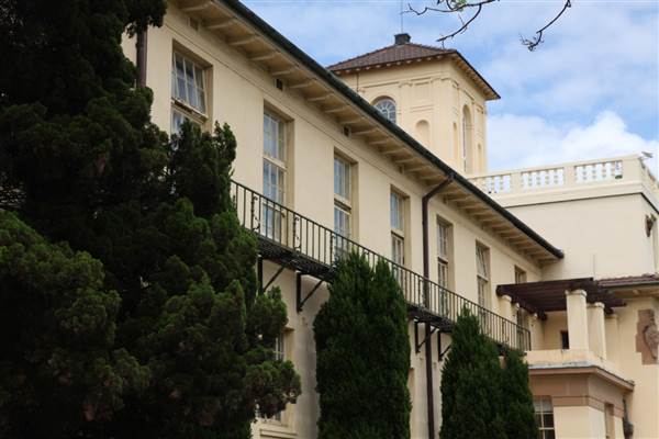 School of Physics - Sydney University (27/11/2013)