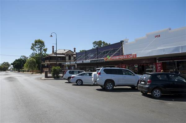 Bourke (11/12/2013)