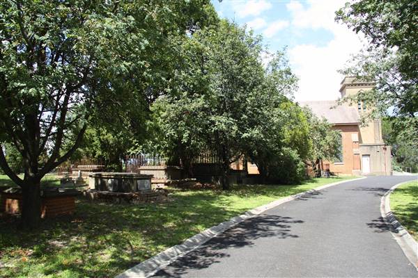 Holy Trinity Church Bathurst (10/03/2014)
