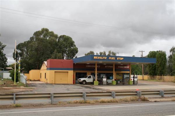 Petrol Stations (8/08/2015 3:04:57 AM)