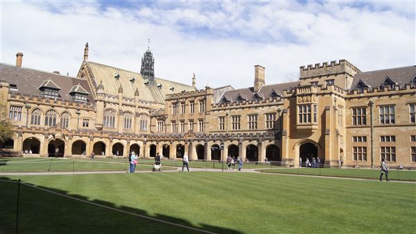 The Quadrangle Building - Sydney University (17/08/2015)