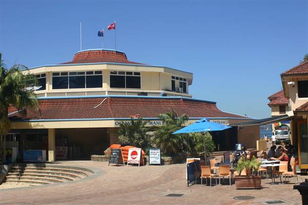Manly Wharf (8/04/2008)