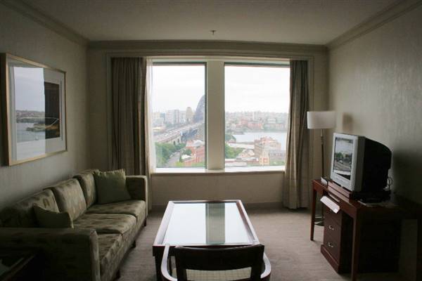Shangri-La Hotel - Room 1307 (16/12/2006 - Credits: Lisa Scope)