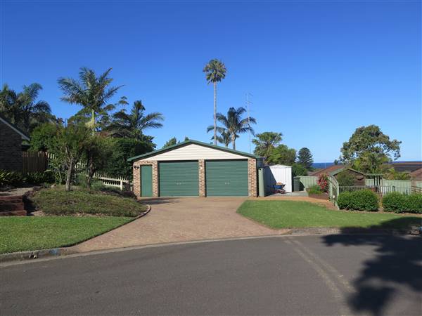 Kiama Downs neighbourhood - cul-de-sac 3 (7/12/2015)