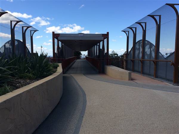Hazelbrook Railway Station (25/10/2016)